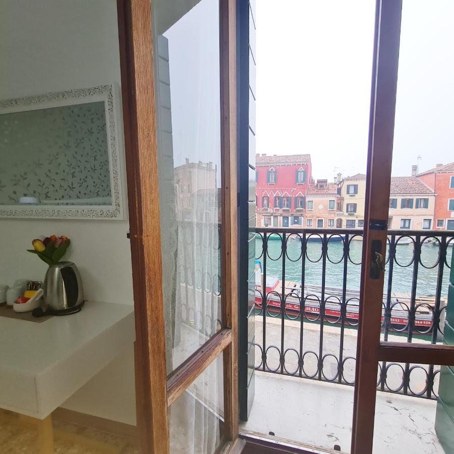 Venezia Canal View Екстер'єр фото